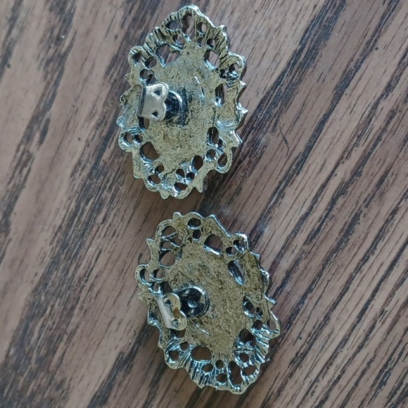 VTG shoe clips, Metal & Faux Pearl, Approx 2"×1.5" - Picture 2 of 3